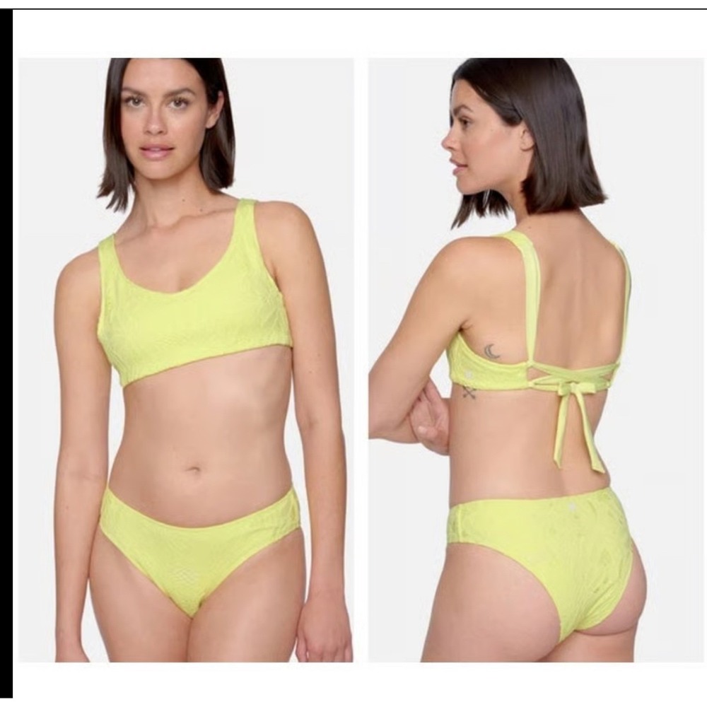 Hurley Crochet Soft Strap‎ Bikini Set Yellow Cheeky Coverage Swimsuit size XS